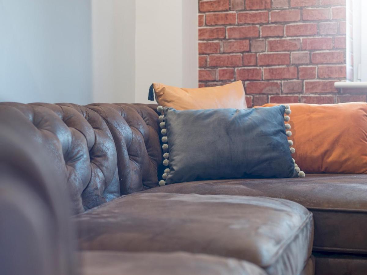 New Modern Apt In The City & Close To Stadiums カーディフ エクステリア 写真